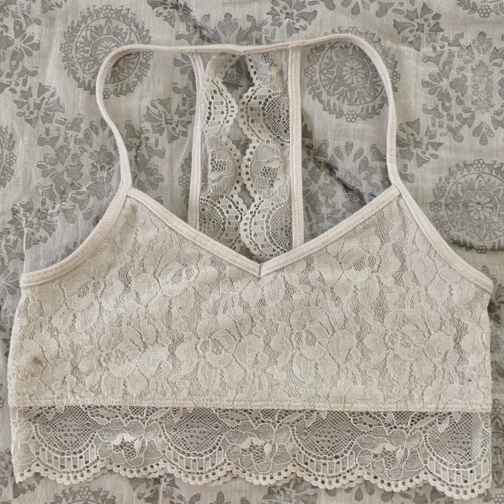 Abercrombie Kids 9/10 White Lacy T-back Bra